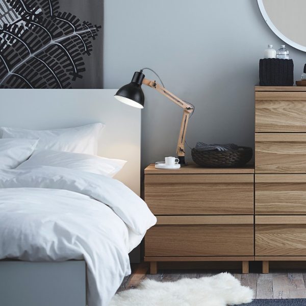 bedroom-lamps-for-nightstands-600x600